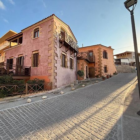 Aristokosmos Chrissi Akti Chania Exterior foto