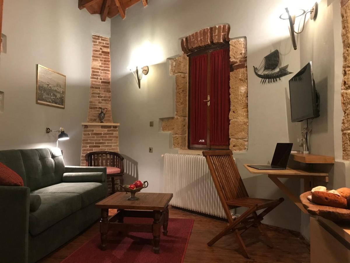 Aristokosmos Chrissi Akti Chania Exterior foto