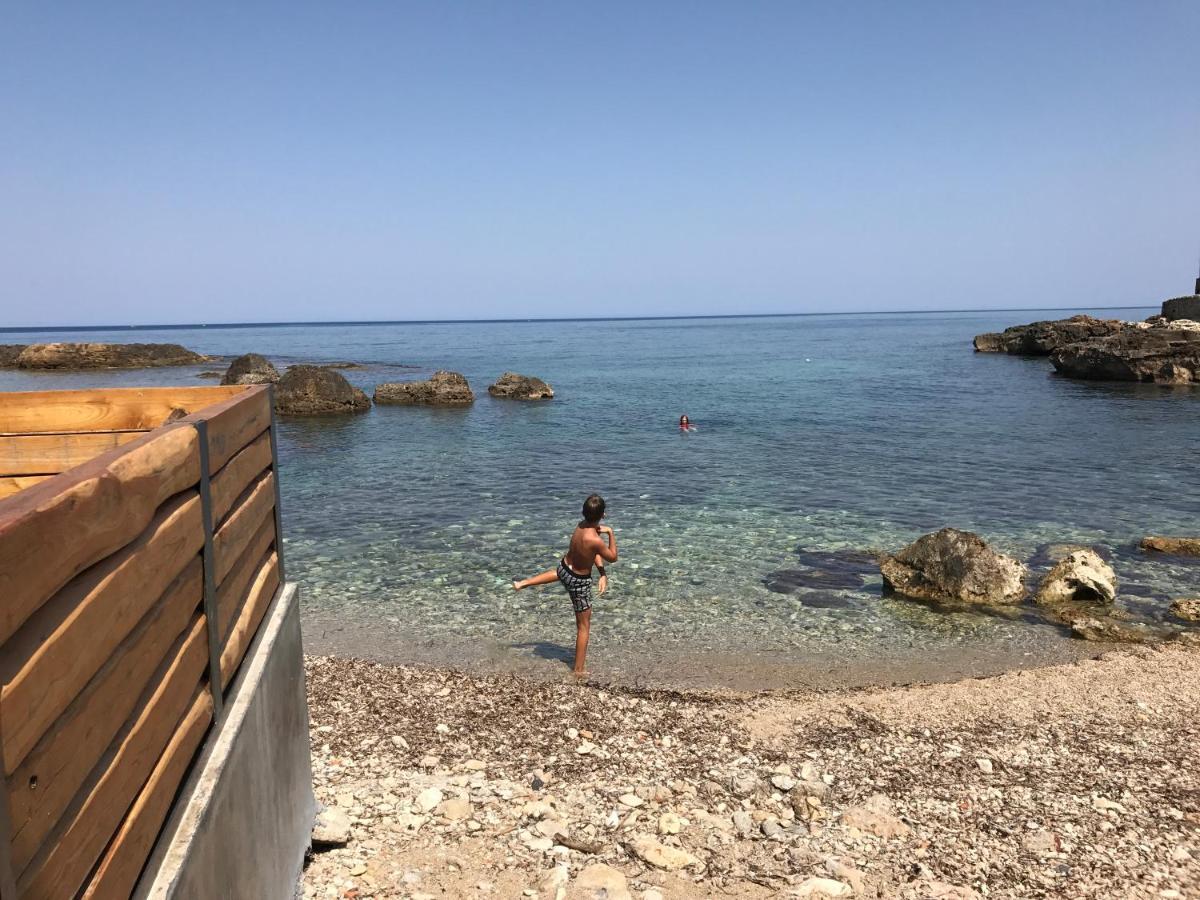 Aristokosmos Chrissi Akti Chania Exterior foto